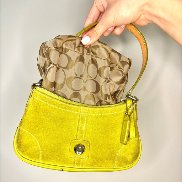 π Vintage Y2K Coach Demi Hampton Lime Green Mini Purse π - Picture 9 of 11